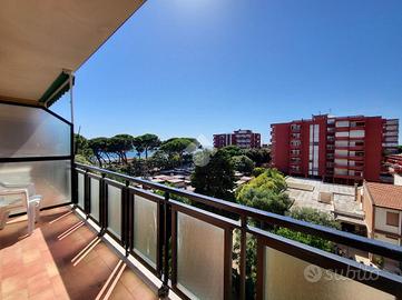 4 LOCALI A FOLLONICA