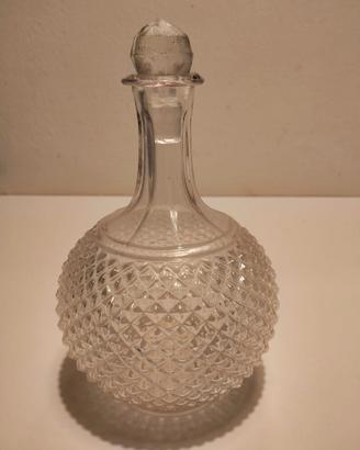 bottiglia bugnata vintage design