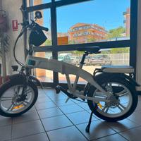 Bicicletta Elettrica Icone X5