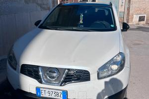 Nissan Qashqai gpl del 2013 full option