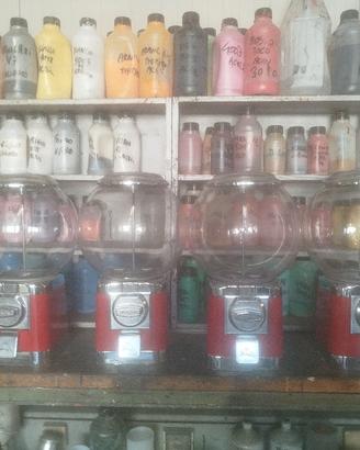 Distributori palline gomme