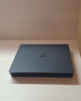 Sony playstation 4 slim