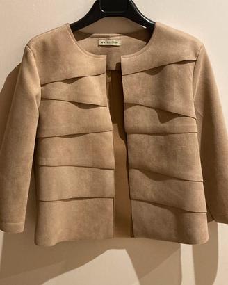 Giacca donna beige con manica a tre quarti