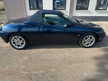 ALFA ROMEO SPIDER 2000 916