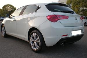 Alfa Giulietta 1.6 td "ZERO GRAFFI, FULL"