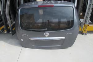Portellone cofano posteriore lancia ypsilon