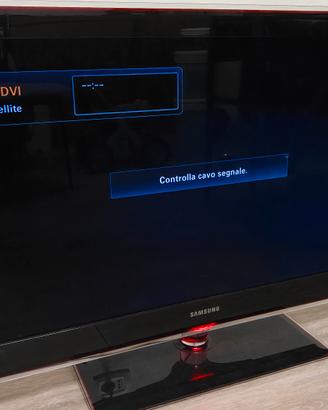 Vende in blocco **TV Samsung 40" + impianto stereo