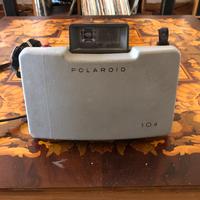 Polaroid Automatic 104 Land camera