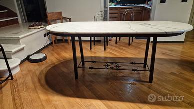 Tavolo in ferro e marmo