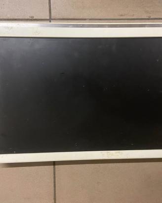 TELEVISORE LED