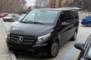 Mercedes VITO 2022 9 posti nero
