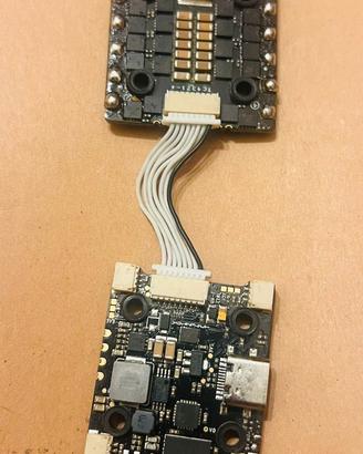 Stacks FC+ESC ZEEZ F7 2020 V1 - 45A 4IN1 ESC