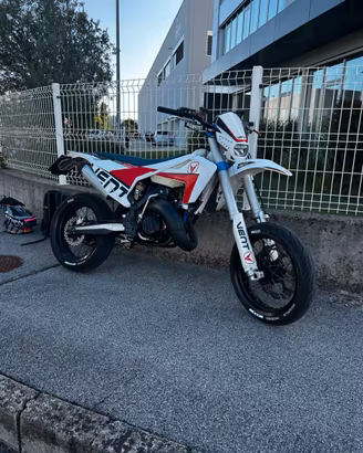 Vent 125 2t TRATTABILI