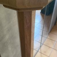 Colonnina in marmo baige-elegante come nuova