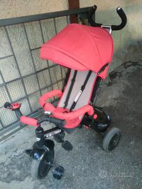 Triciclo con maniglia accompagnamento 