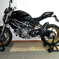 Ducati Monster 1100 EVO