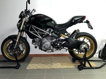 Ducati Monster 1100 EVO
