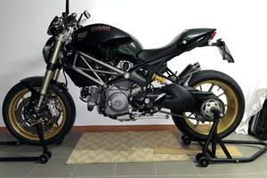 Ducati Monster 1100 EVO