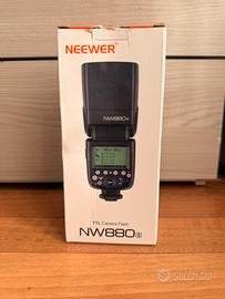 Flash Neewer NW880s