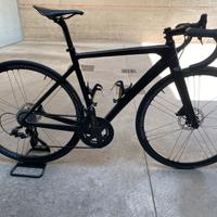 Bici da corsa in carbonio