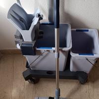 carrello lavapavimenti