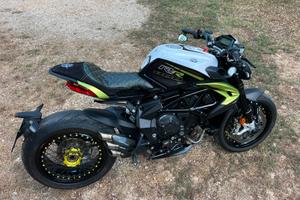 Brutale Dragster 800 RR