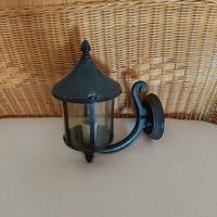 lanterna esterna sono tre