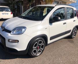 Fiat Panda 1.0 FireFly S&S Hybrid City Life POCHI 