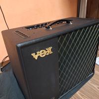 VOX VT100X amplificatore chitarra + pedaliera