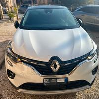 Renault Captur Plug-in Hybrid E-TECH 160 CV Intens