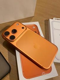 iPhone 17pro 258gb cosmic orange