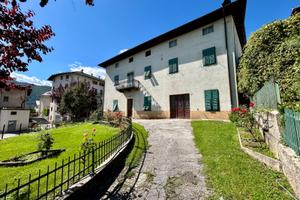 Ville d'anaunia - tuenno - ampia casa singola