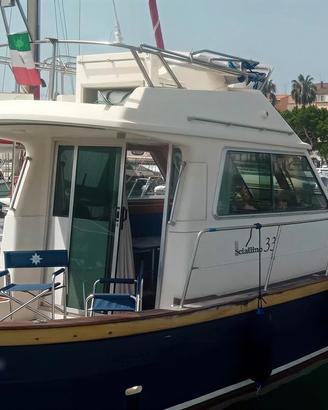 Sciallino 33 fly natante 