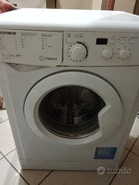 Lavatrice Indesit 7  kg