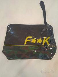 POCHETTE  F**K
