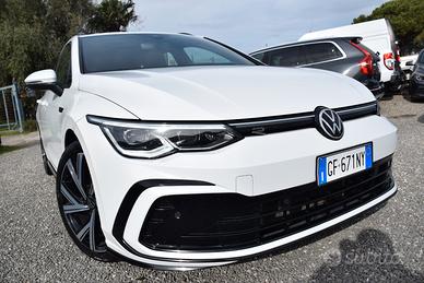 Volkswagen Golf VIII SW GANCIO TETTO 2.0TDI 150CV 