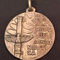 Medaglia x cadetti piloti Aeronautica Argento 800