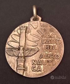 Medaglia x cadetti piloti Aeronautica Argento 800