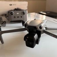 DJI Air 3S con 33' di volo