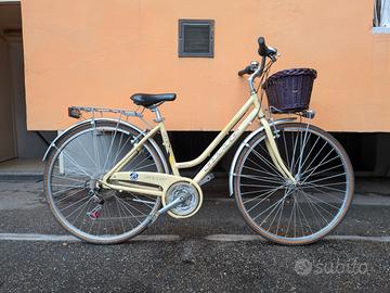 Bici da donna 28" con cambio