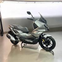 Sym ADX 300 91,05 LO PUOI RESTITUIRE, NON TI SPOST