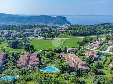 3 LOCALI A COSTERMANO