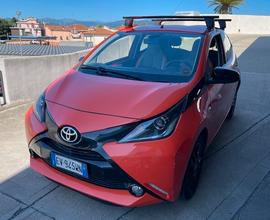 Toyota Aygo 1.0 VVT-i 69 CV 5 porte x-cite