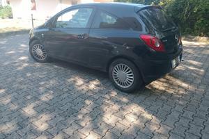 Opel corsa 1.3 Multijet 