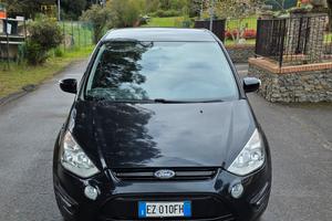 Ford Smax