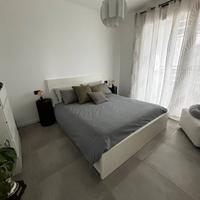 Letto matrimoniale con doghe, 2 cassetti