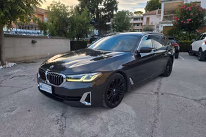 BMW 530 d Touring mhev 48V xdrive Luxury auto
