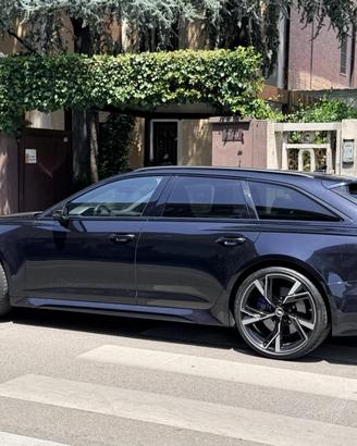 Audi Rs6 avant Full Optional Garanzia ufficiale
