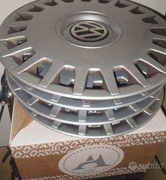copricerchi VW golf originali da 16 con borchie