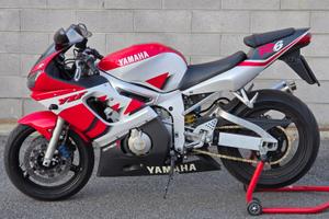 Yamaha YZF-R6 2000 iscritta FMI